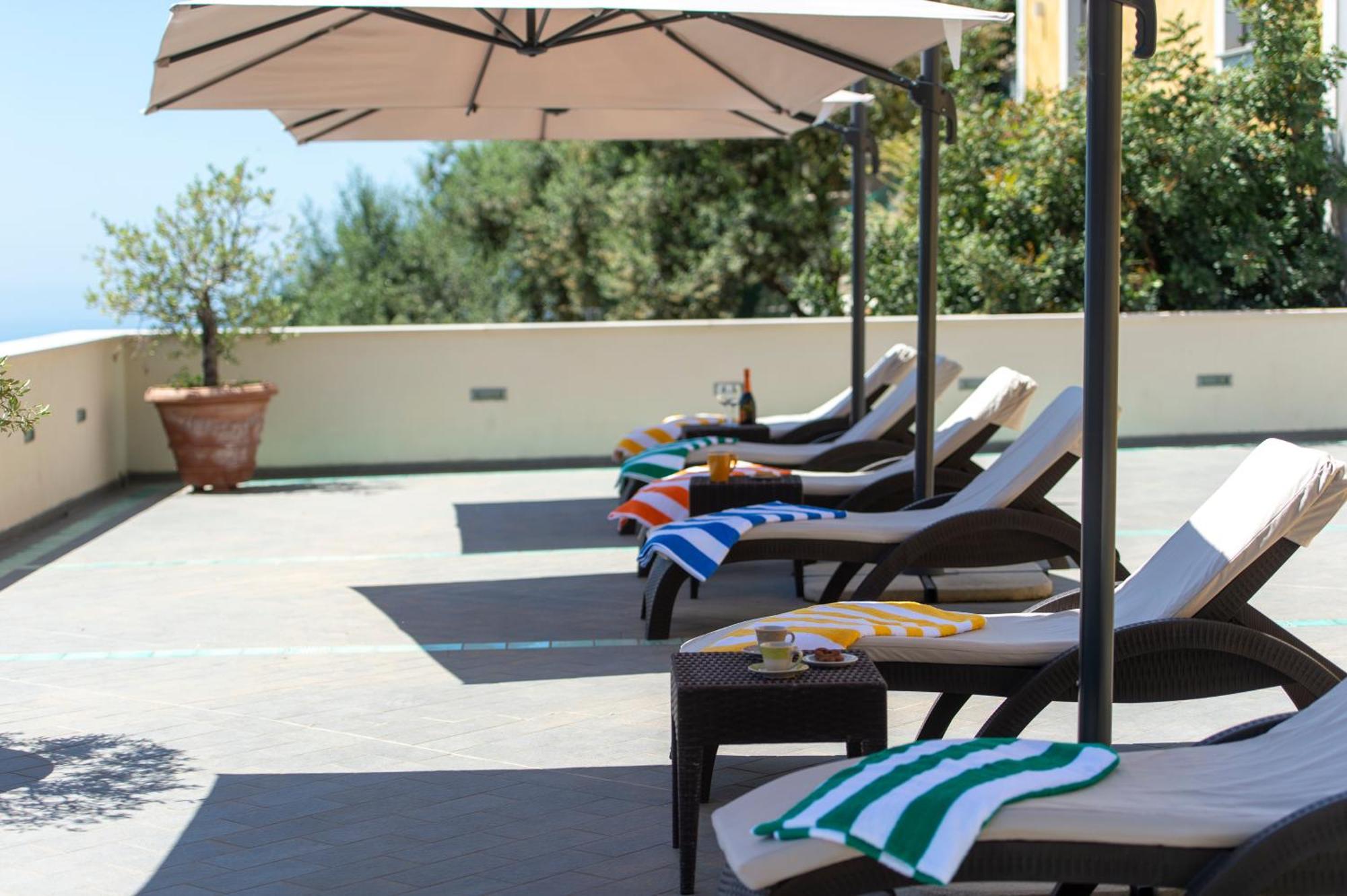 Le Contrade By Sosore Holiday Homes -Amalfi Coast Furore Room photo